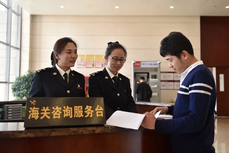 筑牢数字国门，彰显“硬核”力量 海关网络技术服务保障口岸产业链供应链安全顺畅